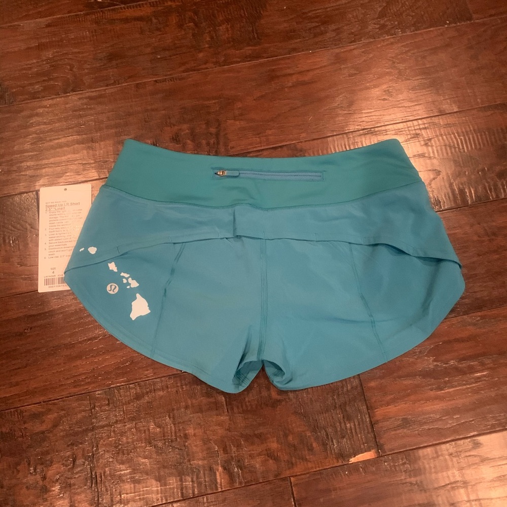 SOLD Hawaii exclusive speed up short size 4